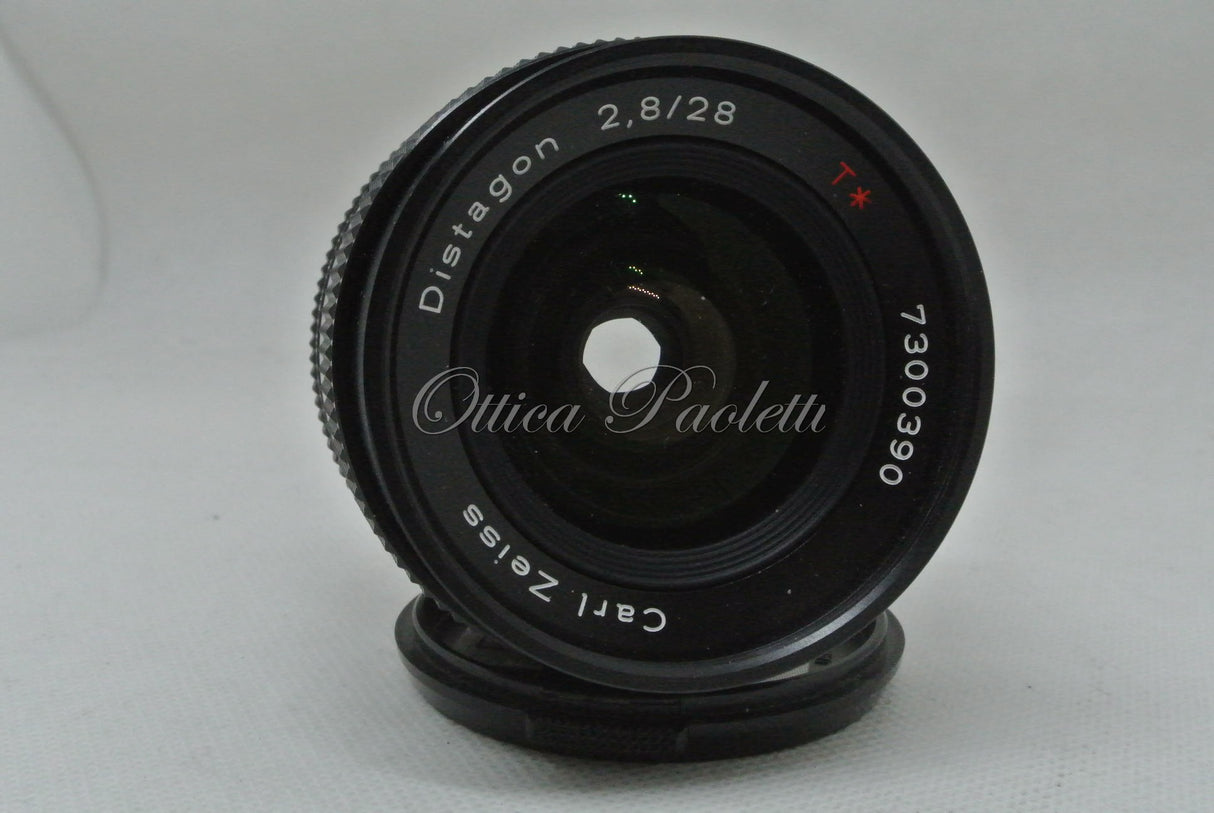 Contax Distagon 2.8/28 T* Usato
