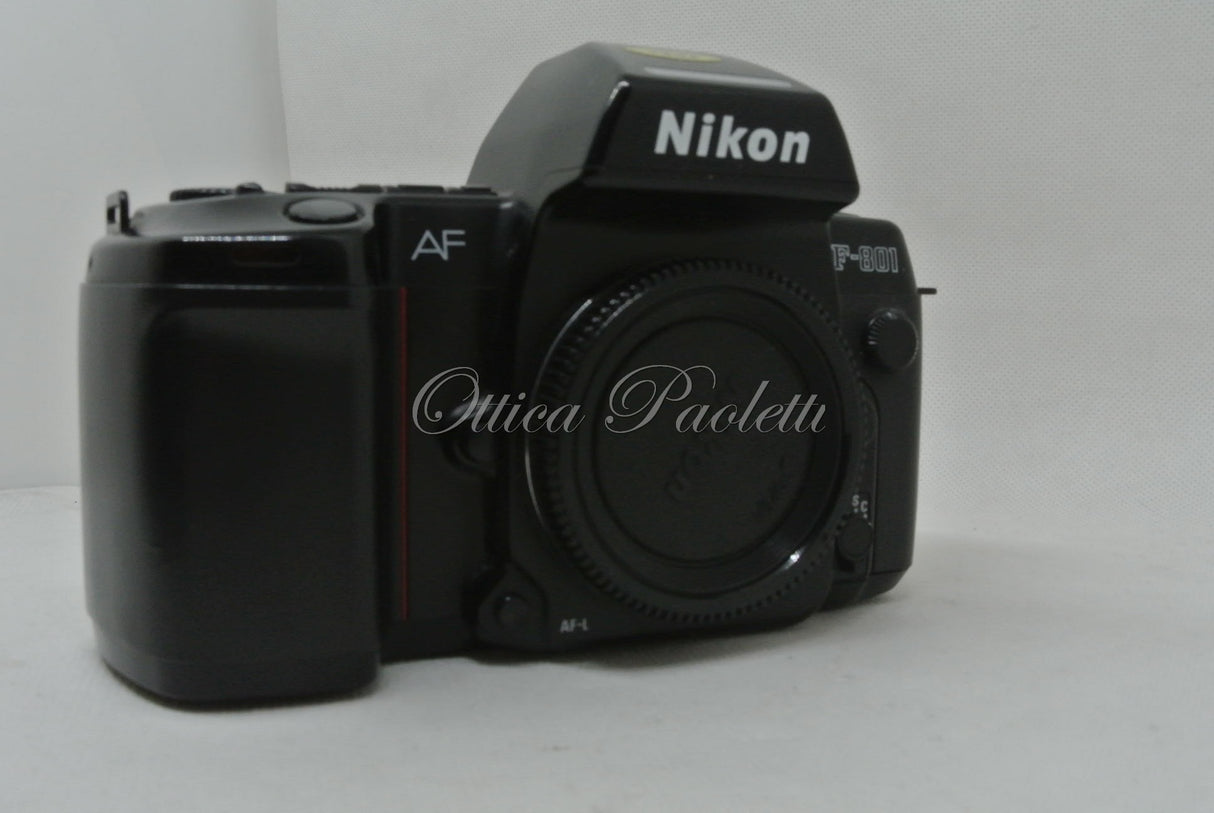 Nikon F-801 AF Usata