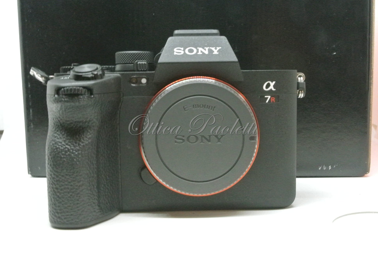 Sony Alpha 7R V Usata