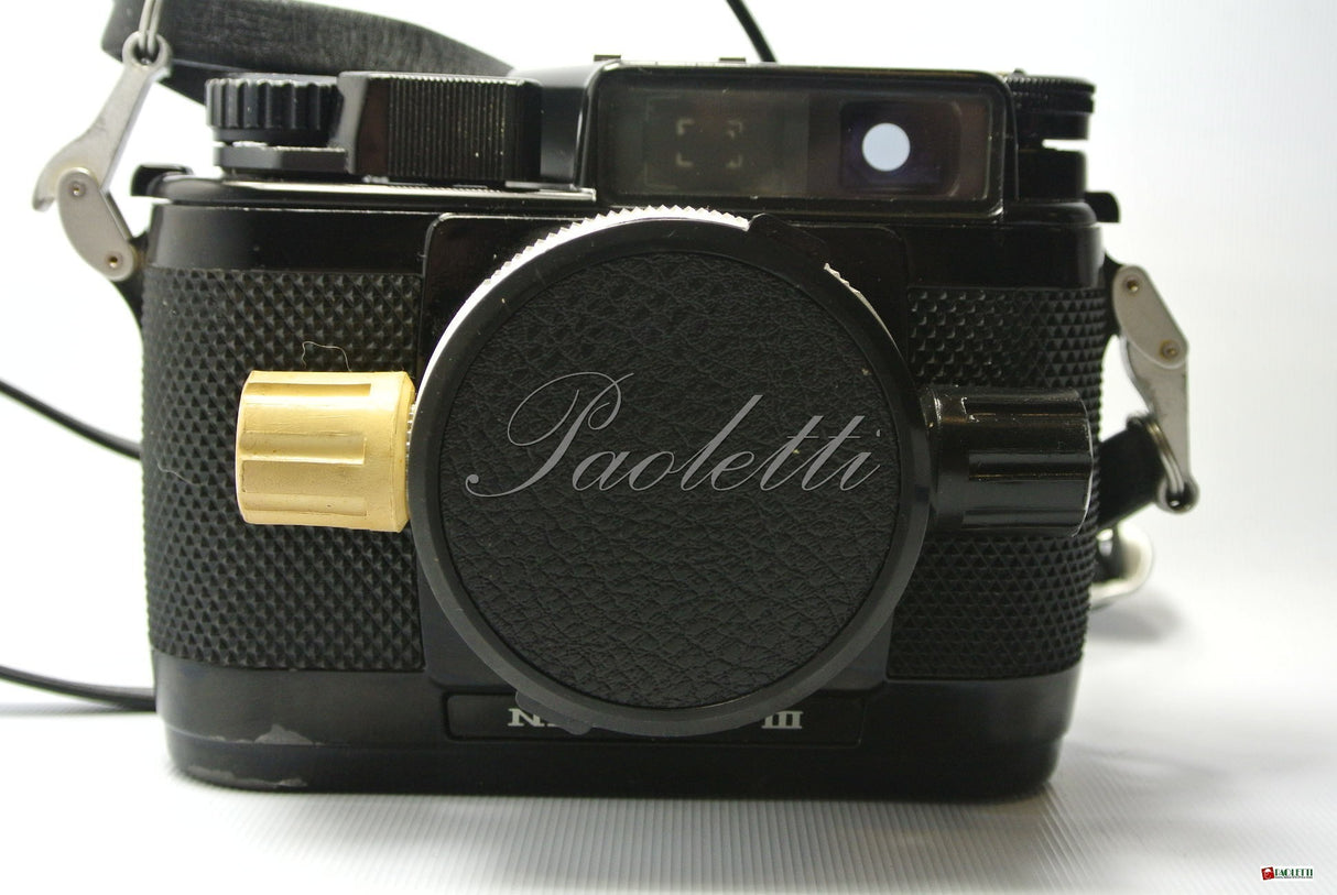 Nikon Nikonos III + + Uw Nikkor 35mm f2.5