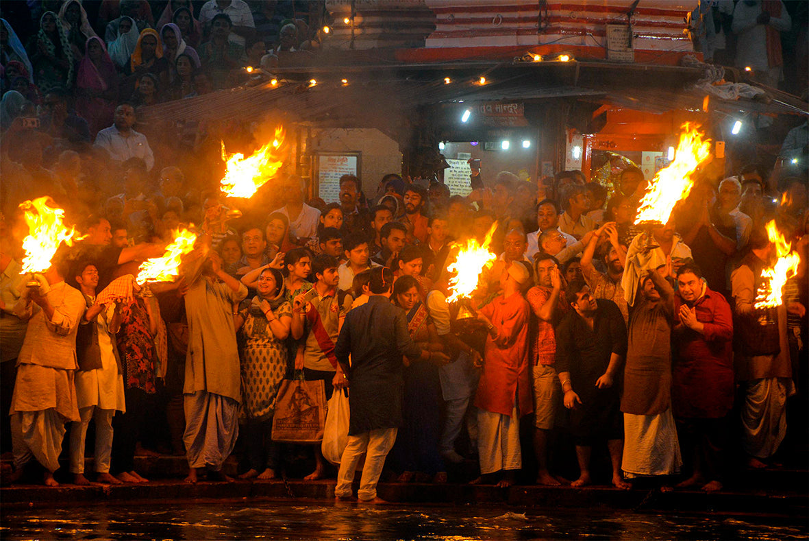 SGUARDI SOSPESI - KUMBH MELA - PAOLO MAZZANTI