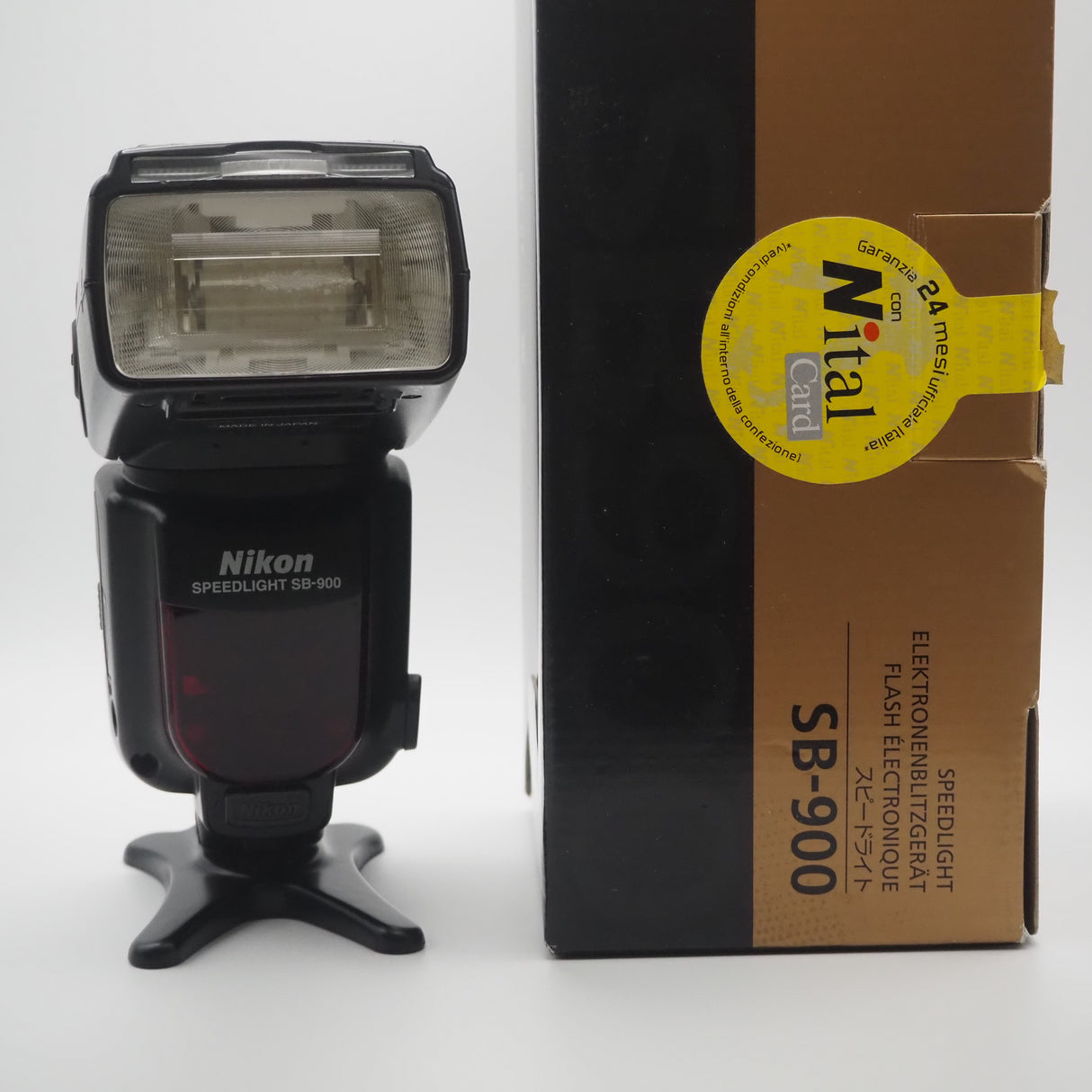 Nikon Speedlight SB-900 Usato