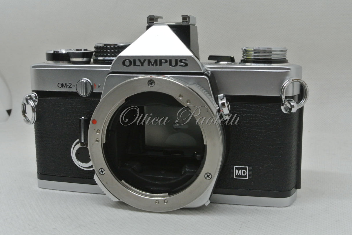 Olympus OM-2n Usata