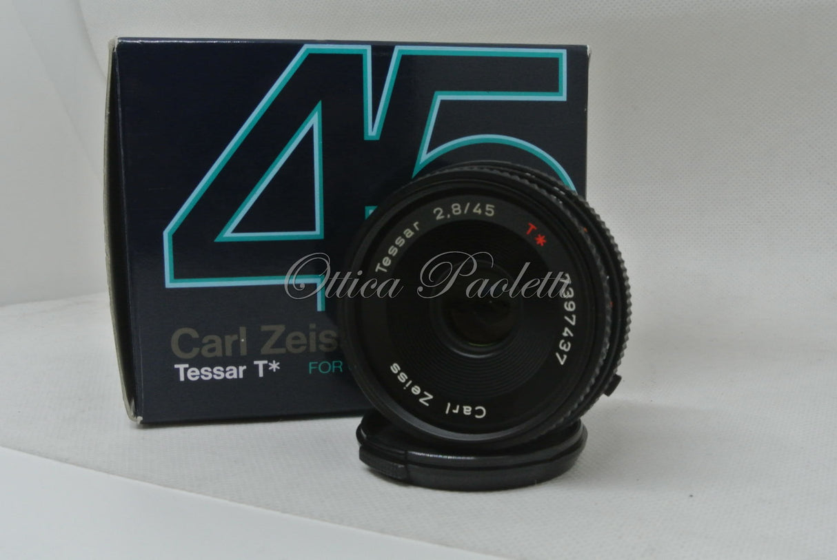 Contax/Yashica  Carl Zeiss Tessar T* 45 mm f 2.8 