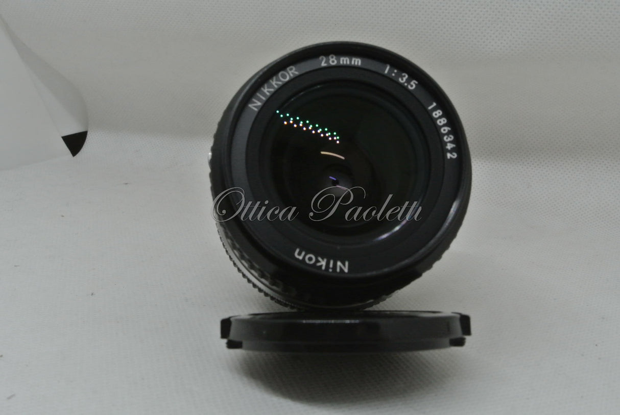 Nikon Nikkor 28 mm 1:3.5 Usato