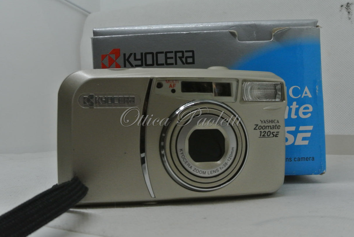 Yashica Zoomate 120SE Usata