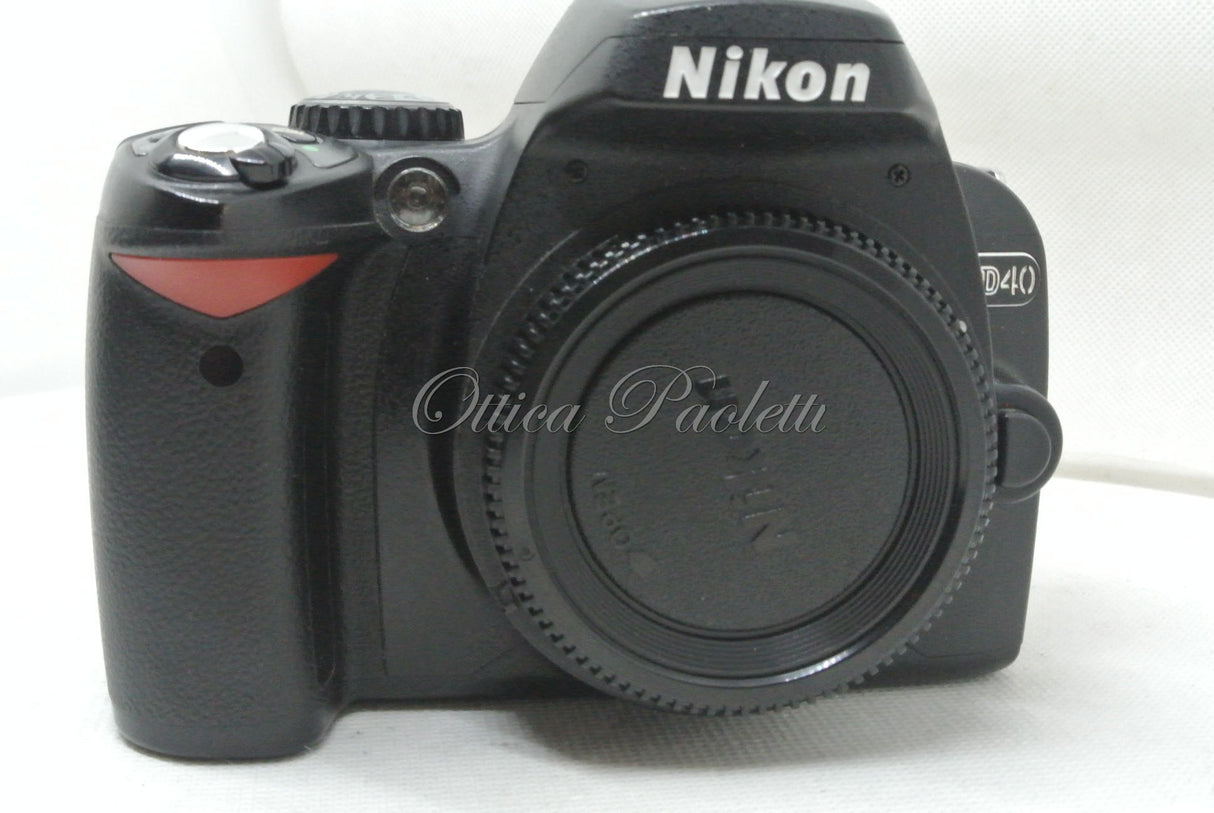 Nikon D40 Usata