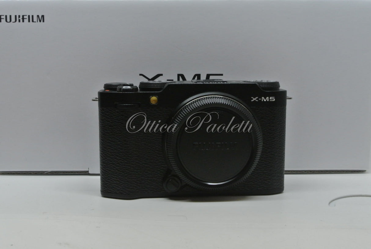 Fuji X-M5 Usata
