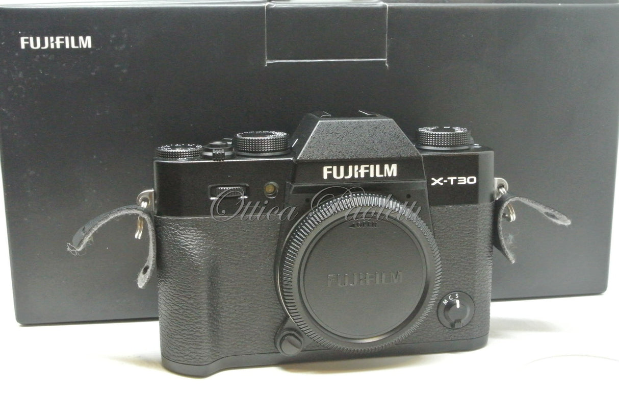 Fuji X-T30  Usata