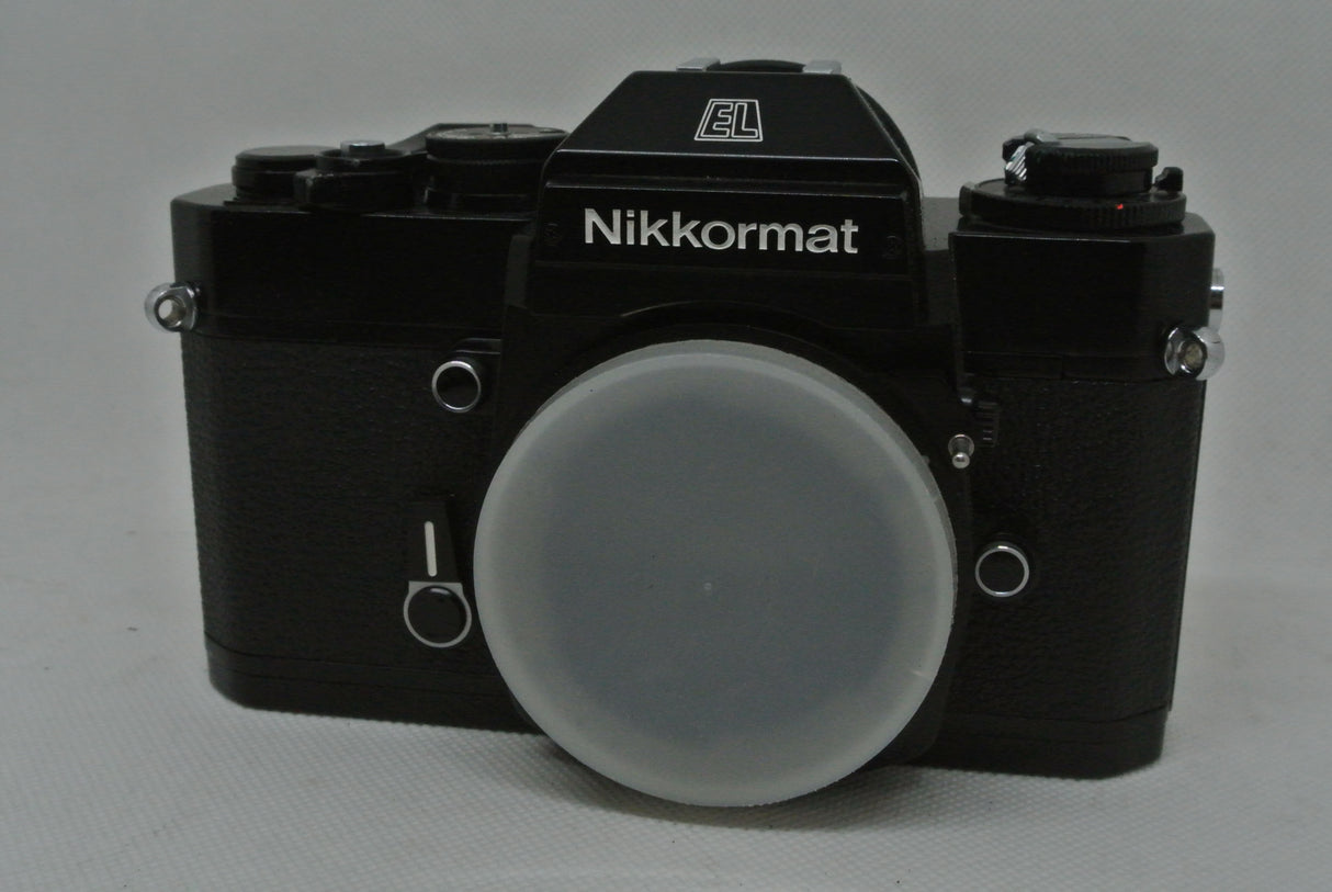 Nikon  Nikkormat EL (Black) Usata