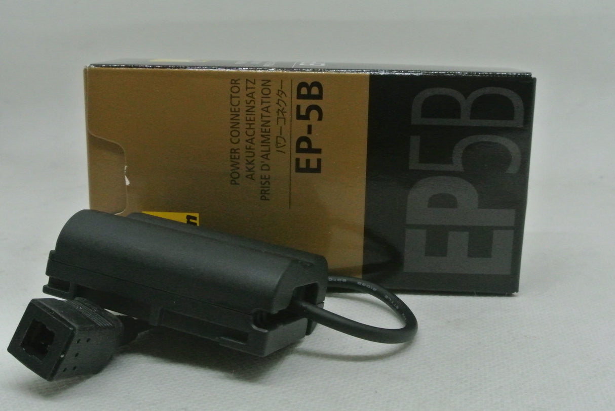 Nikon Power Connector EP-5B Usato