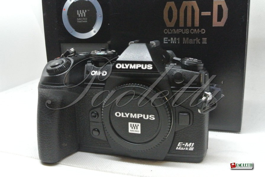 Olympus OM-D E-M1 Mark III Usato