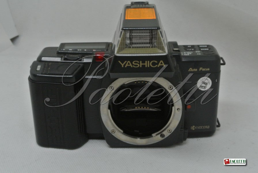 Yashica 230 AF Usata